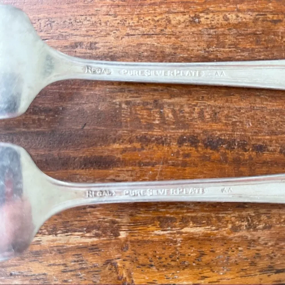 Regal Pure Silverplate Tulip 2 Cake Salad Forks